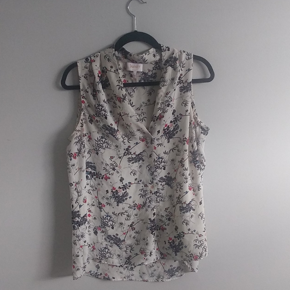 Officewear summer top with beautiful design